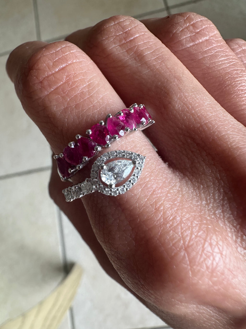 Anillo Rubis y Diamantes