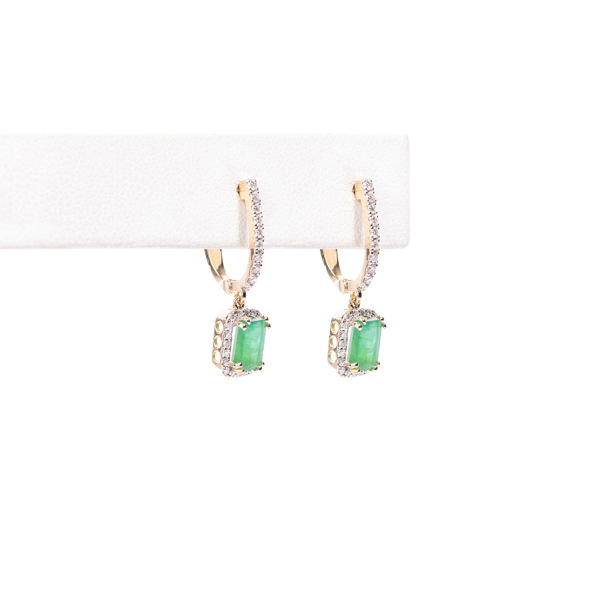 Aretes Esmeraldas y Diamantes