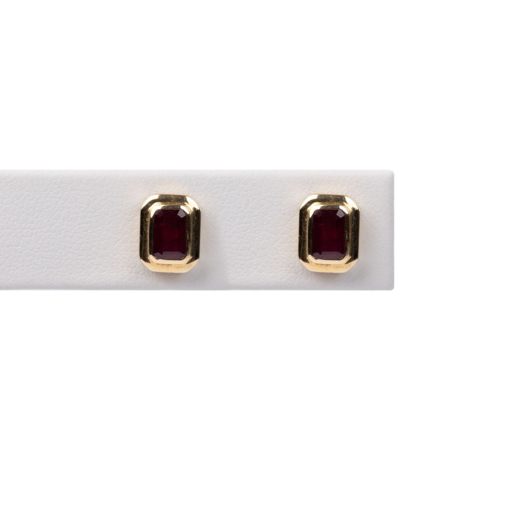 Aretes Rubi Cushion Rectangular Bisel