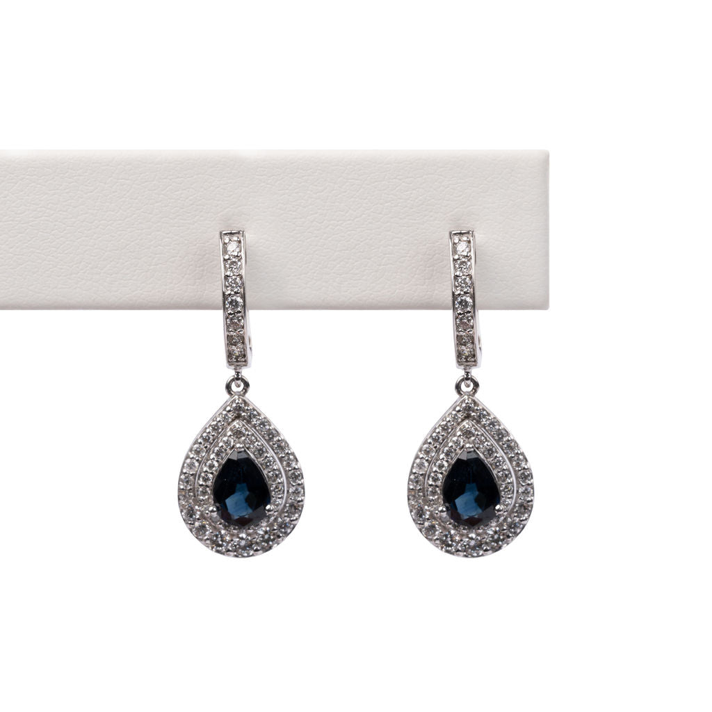 Aretes Zafiro Azul y Diamantes de Gota*