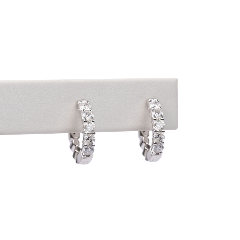 Aretes Diamantes Huggies